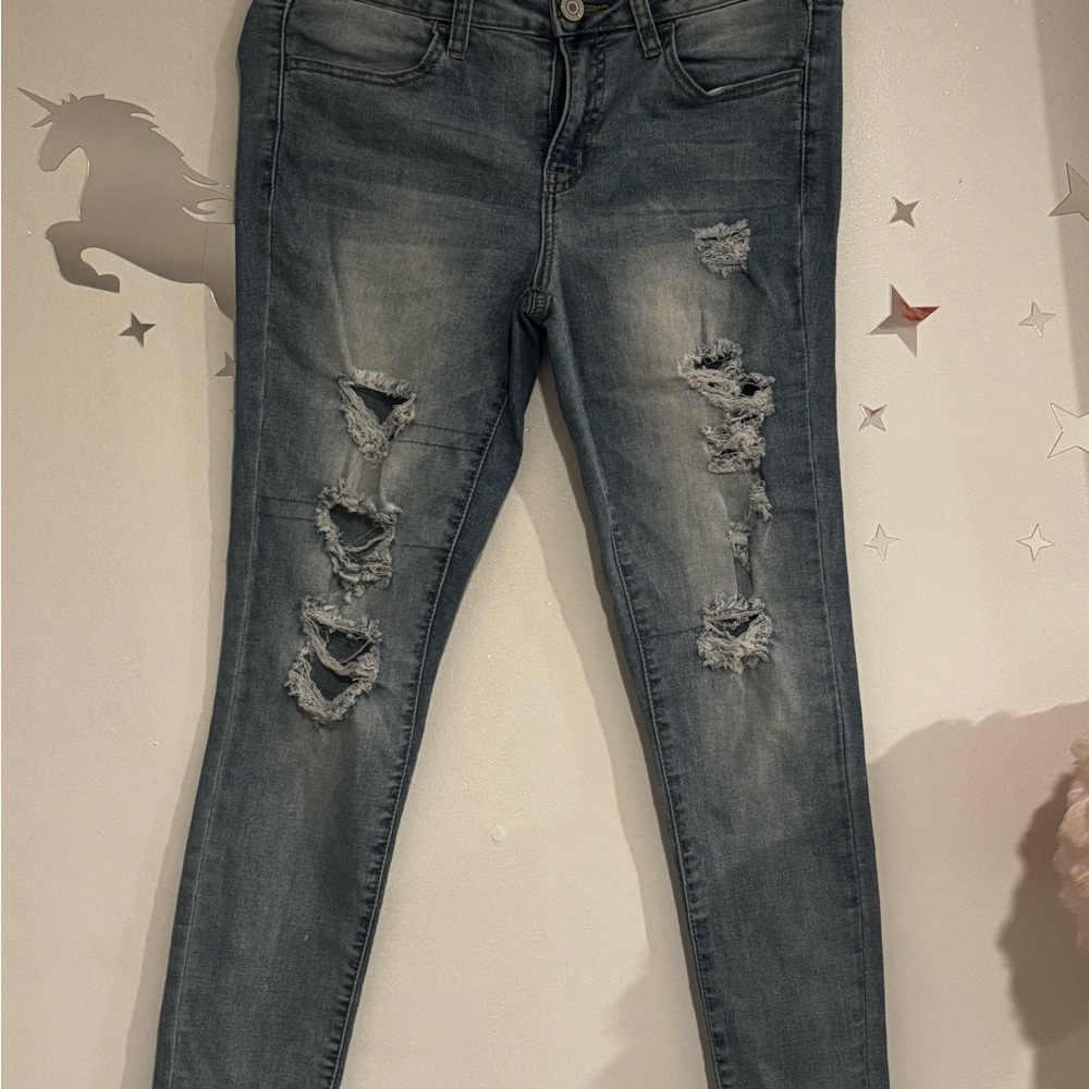 Distressed Gray Women's Jeans